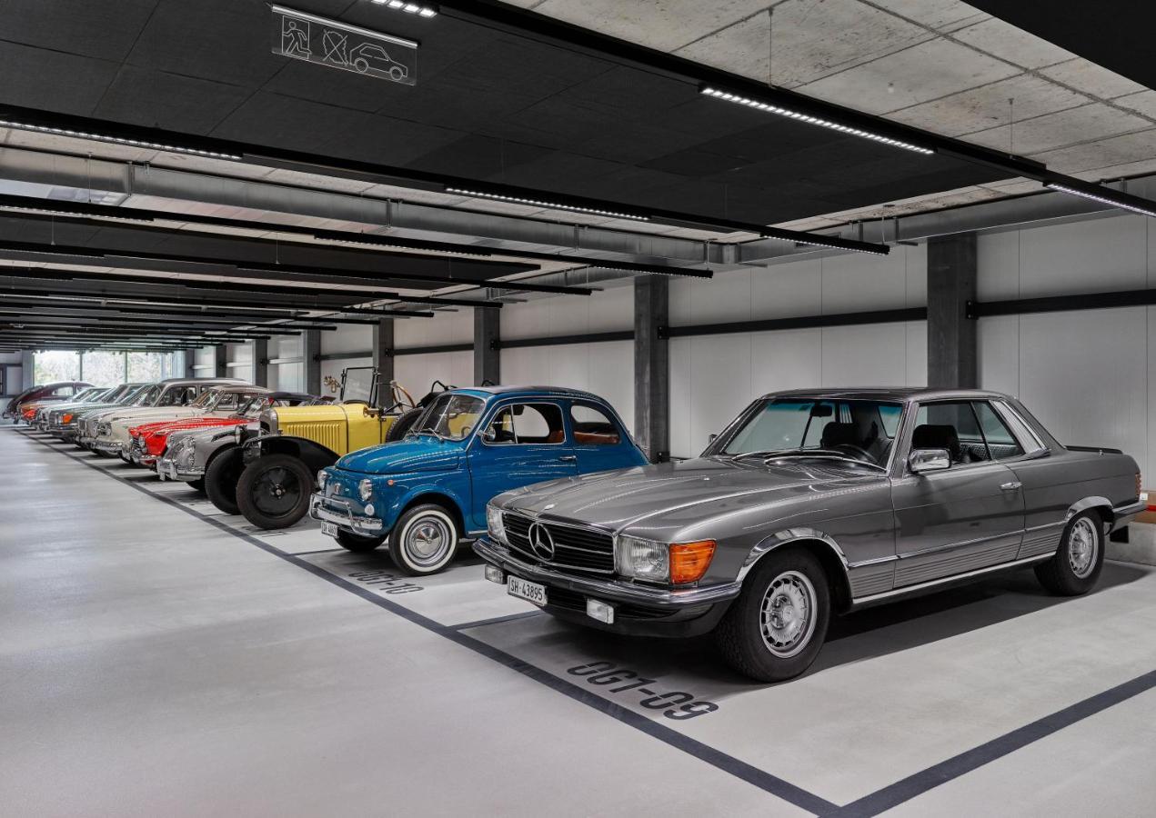 Hotel Autohalle 4*